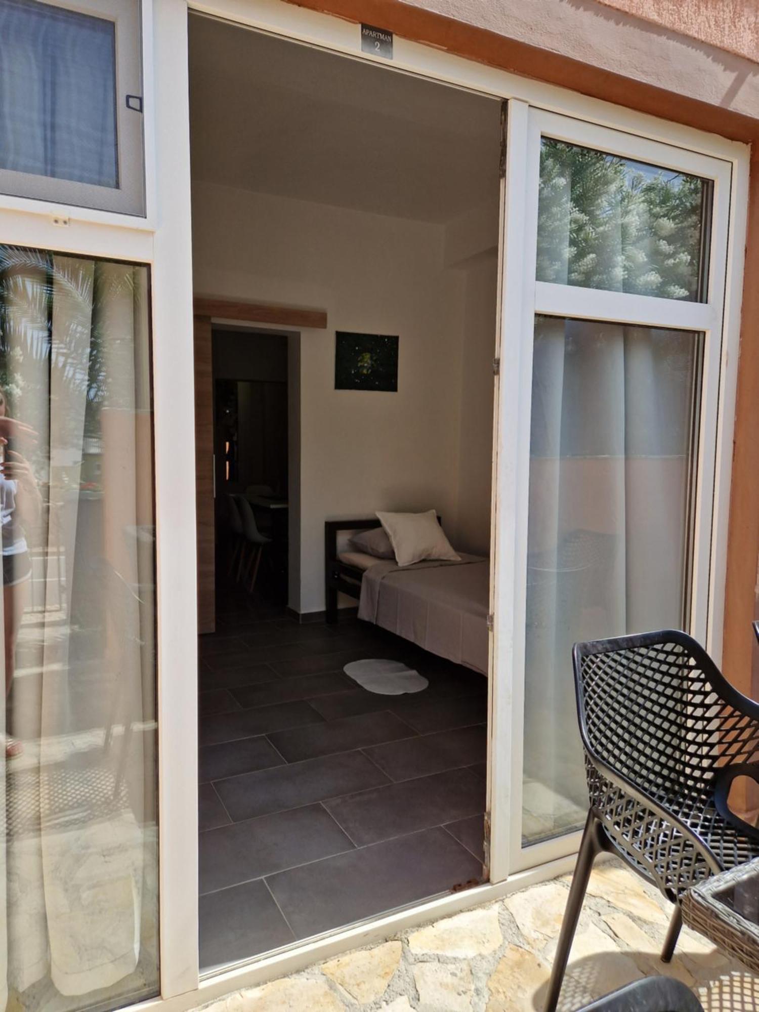 Aurelia Apartments, Vir Esterno foto