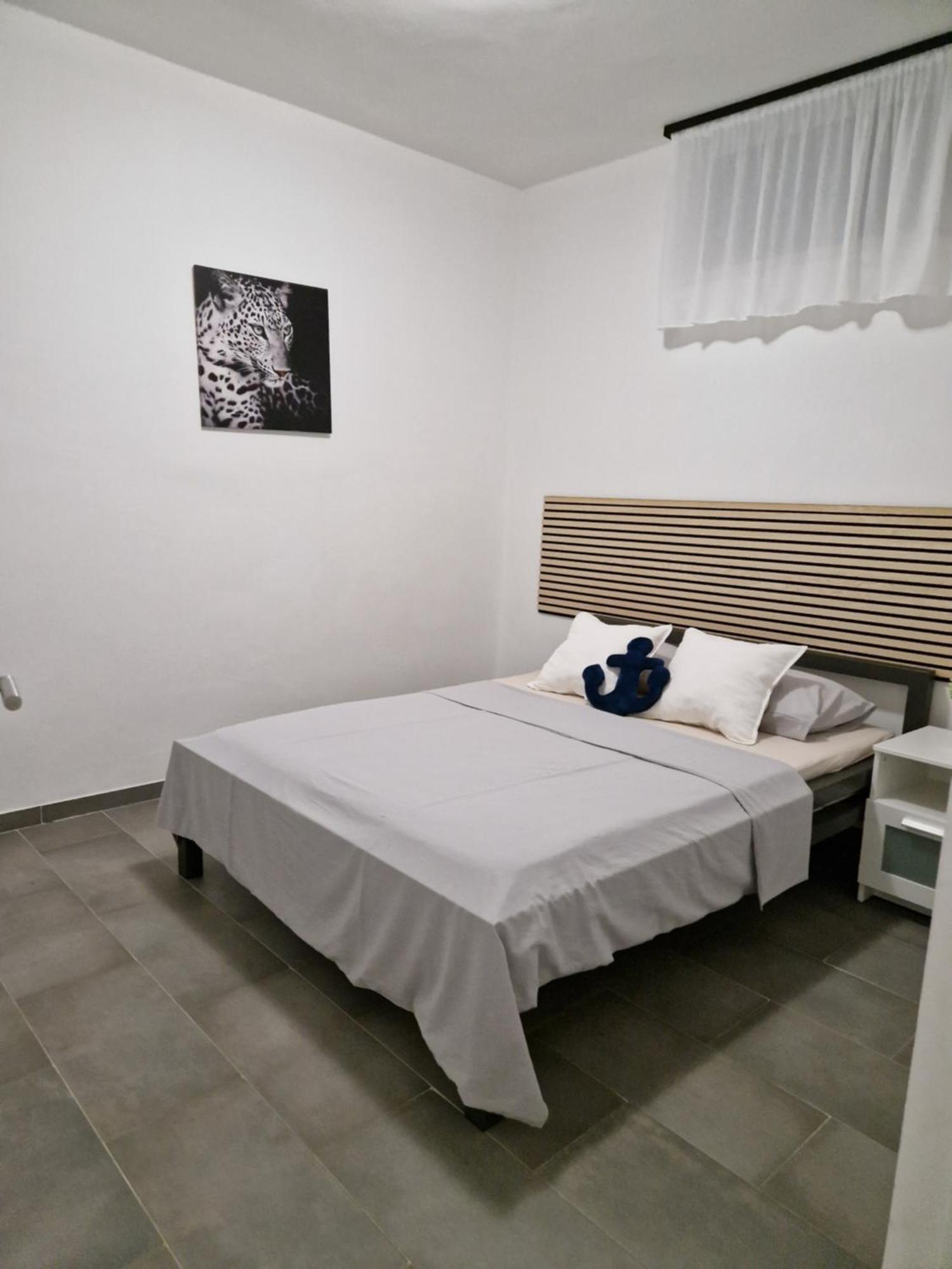 Aurelia Apartments, Vir Esterno foto