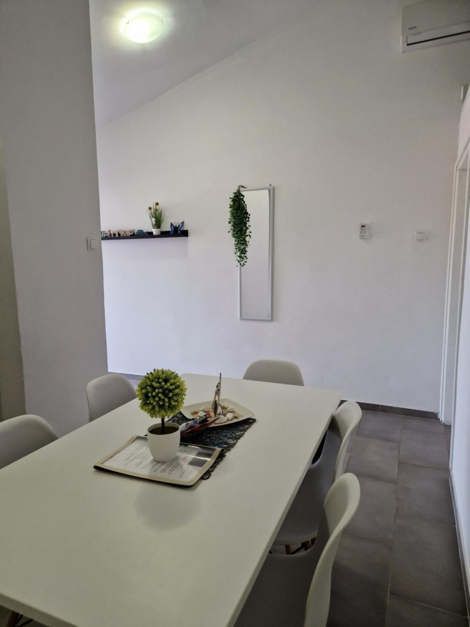 Aurelia Apartments, Vir Esterno foto