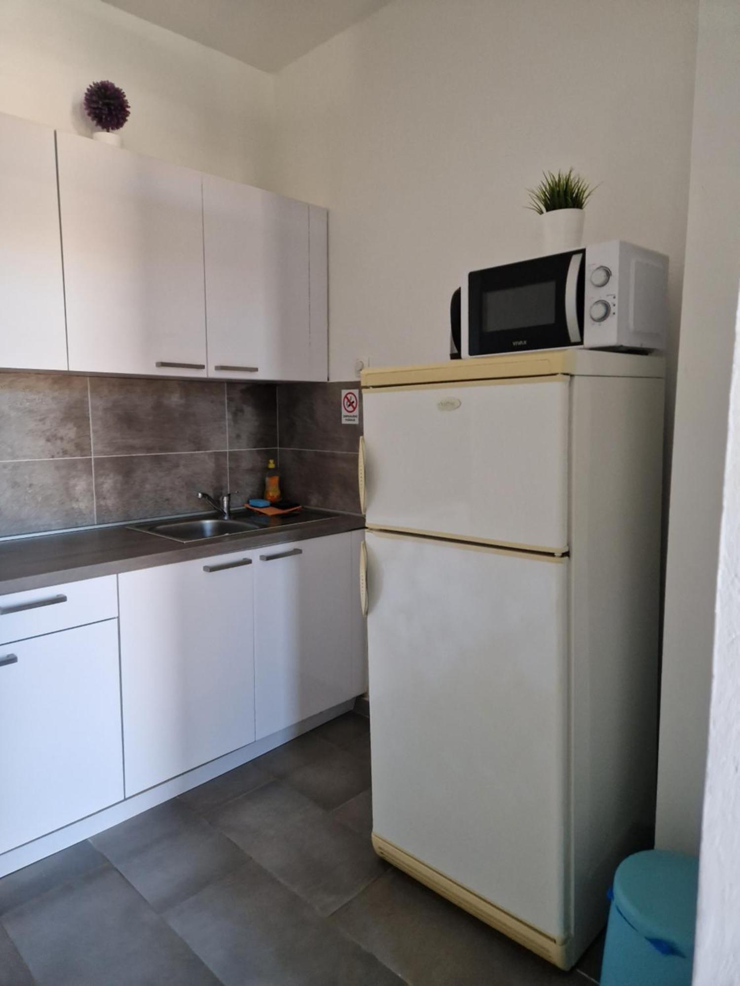 Aurelia Apartments, Vir Esterno foto