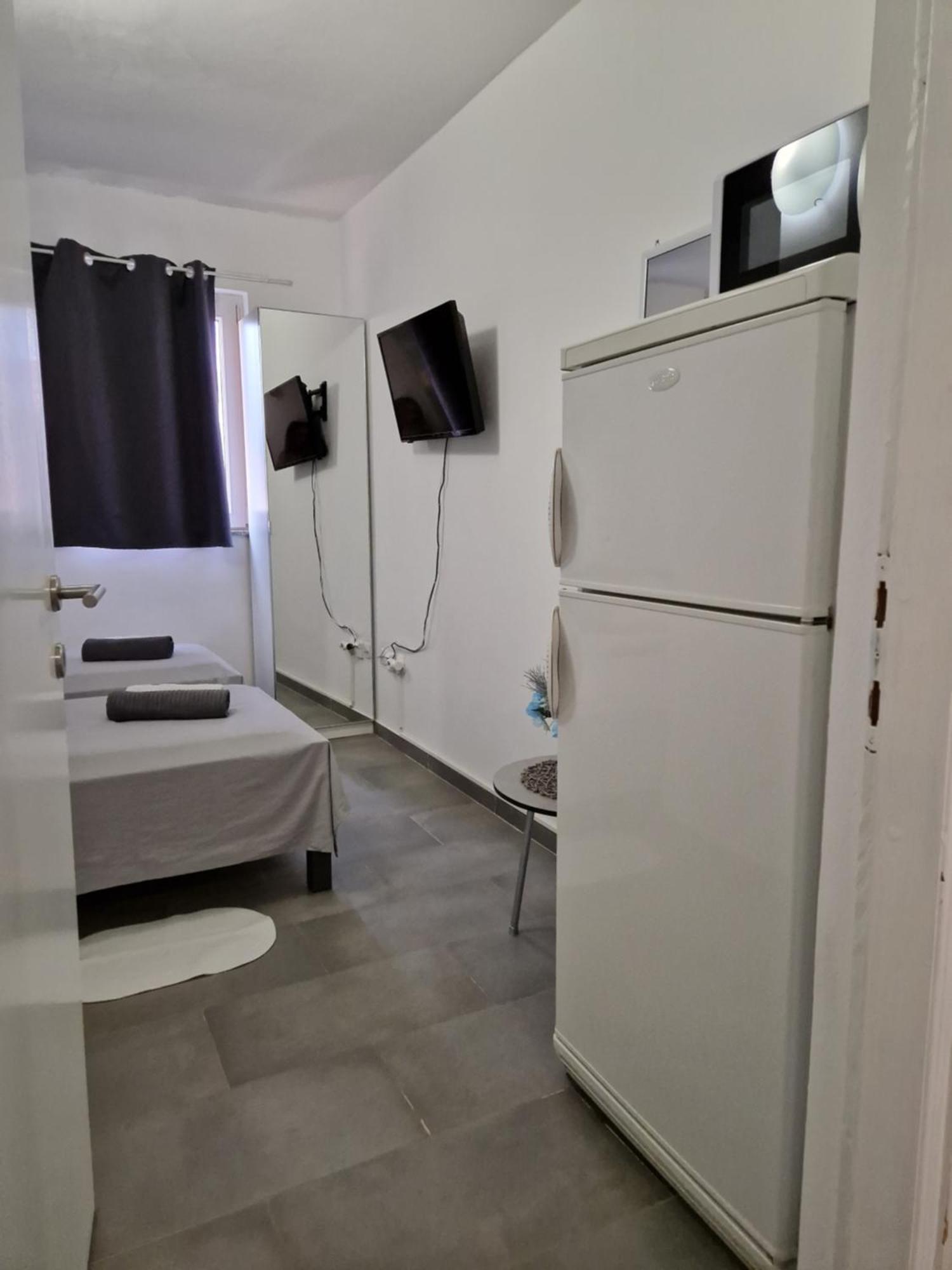 Aurelia Apartments, Vir Esterno foto