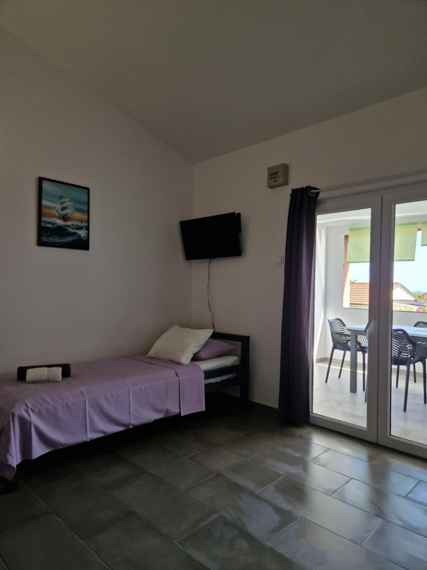 Aurelia Apartments, Vir Esterno foto