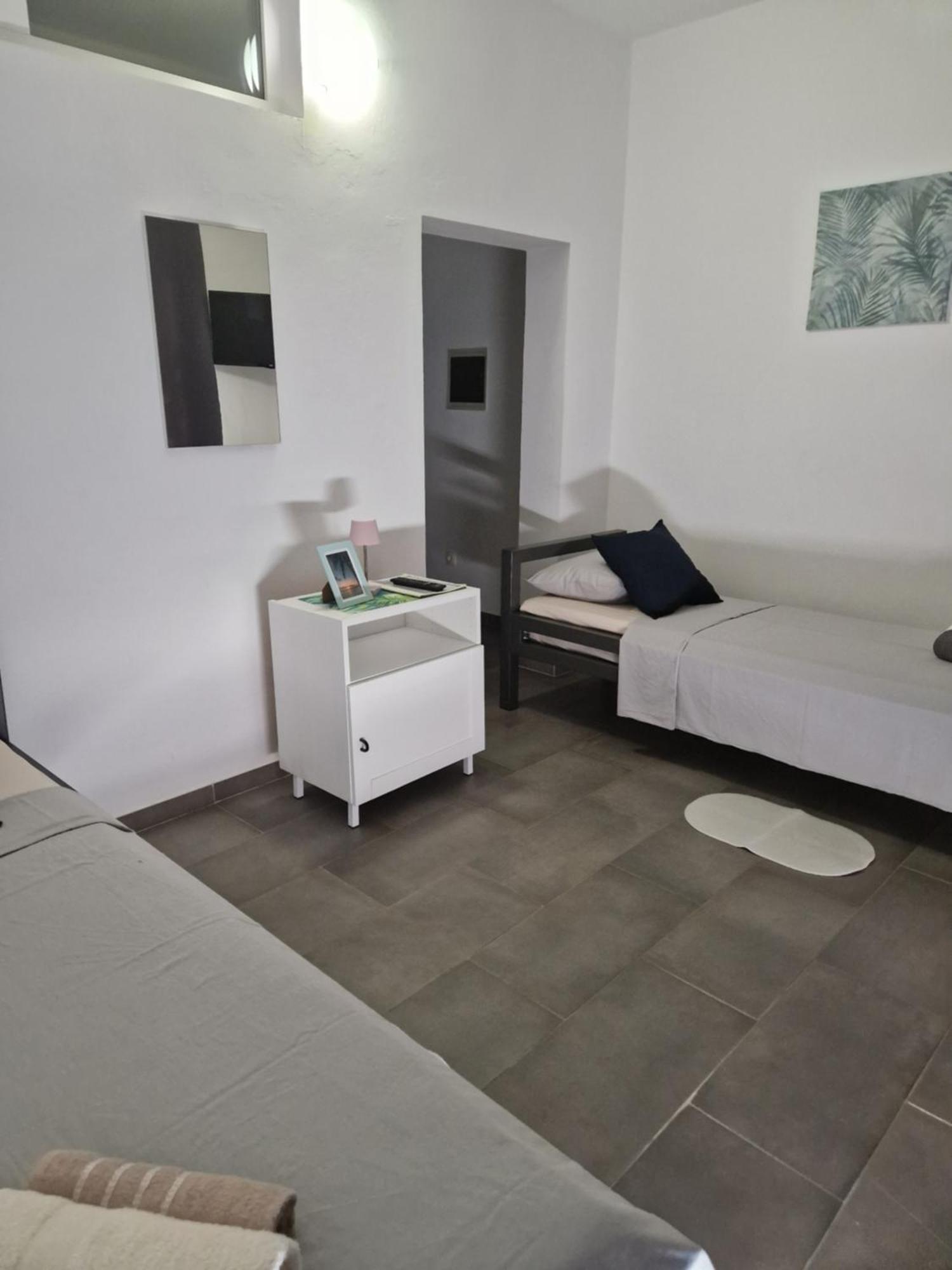 Aurelia Apartments, Vir Esterno foto