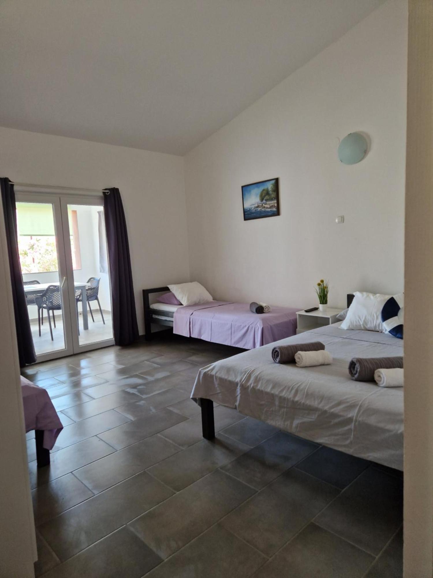 Aurelia Apartments, Vir Esterno foto